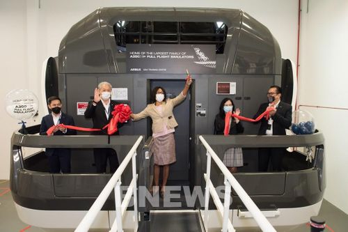 Aibus khai trương thiết bị mô phỏng buồng lái máy bay A350 thứ 4 tại châu Á
