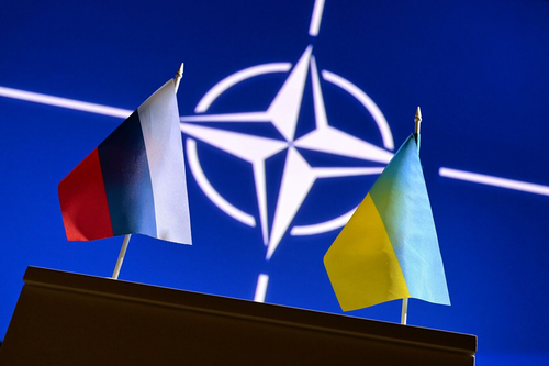 Ukraine và chính sách ngoại giao 'Bên miệng hố chiến tranh'