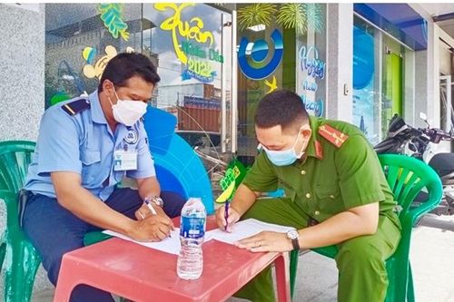 Một vụ cướp táo tợn tại một ngân hàng ở TP Mỹ Tho