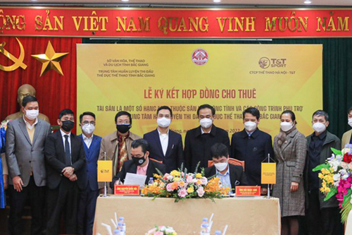 Hà Nội FC thuê sân vận động Bắc Giang 20 năm
