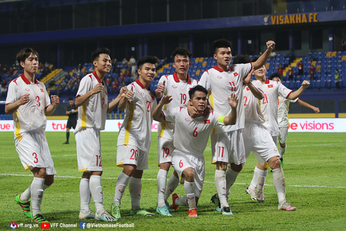 HLV Đinh Thế Nam: U23 Việt Nam có thể cung cấp 4,5 cầu thủ cho ông Park Hang Seo