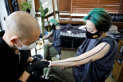 Bước ngoặt cho thợ xăm Hàn Quốc