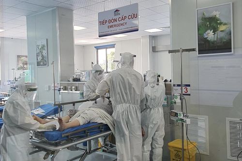 Nỗ lực chặn dịch tăng nhanh: Hà Nội tập trung chữa F0 nặng