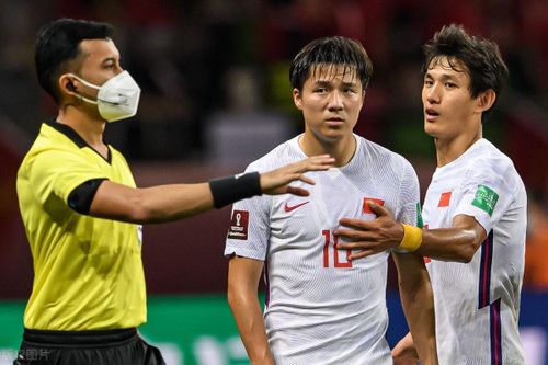 LĐBĐ Trung Quốc 'khoanh vùng' 2 đối tượng bị điều tra ở trận thua Việt Nam