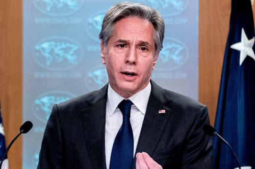 Nhân viên ngoại giao Mỹ ở Ukraine 'qua đêm tại Ba Lan'