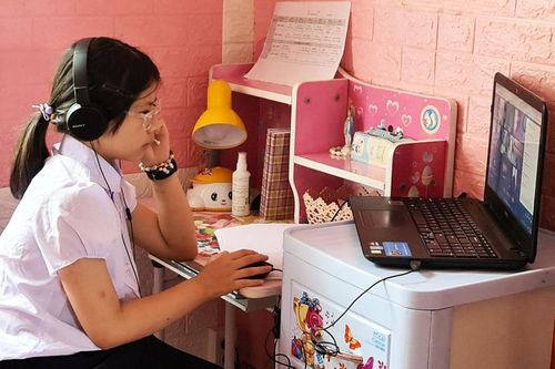 Lâm Đồng khuyến cáo cho học sinh lớp 6 trở xuống ở vùng nguy cơ cao học trực tuyến