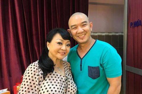 Đạo diễn 'Hợp đồng mãnh thú' viêm phổi nặng phải nhập viện