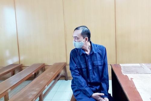 Giám đốc công ty buôn lậu 'đồ chơi' người lớn