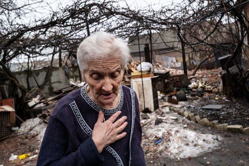 Cuộc sống giữa làn pháo kích ở miền Đông Ukraine