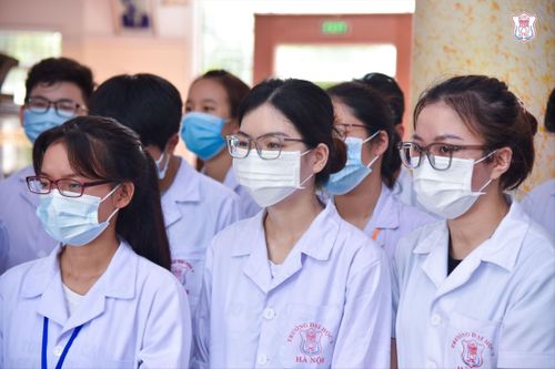 Tuyển sinh ngành Y năm 2022: Xét tuyển không cần môn Sinh học