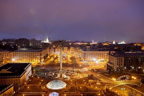 Căng thẳng Nga-Ukraine đẩy giá hàng hóa toàn cầu tăng mạnh