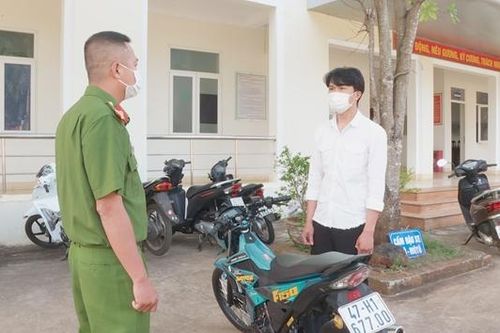 Bắt tạm giam đối tượng chuyển tiền 'ảo' để lừa mua xe