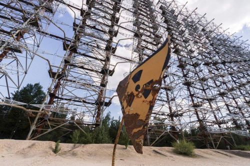 Nga chiếm nhà máy hạt nhân Chernobyl