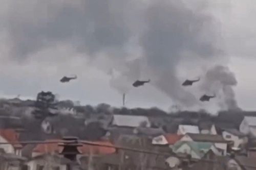 Trực thăng Nga giao chiến với lực lượng Ukraine ở mặt đất