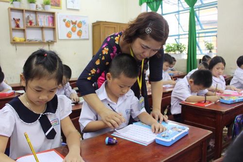 Tỉ lệ học sinh học trực tiếp trên cả nước giảm