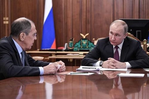 EU bắt đầu áp đặt các biện pháp trừng phạt đối với cá nhân Tổng thống Putin và Ngoại trưởng Lavrov