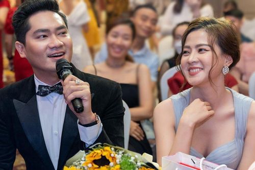 Bạn gái loại Minh Luân để vào chung kết show nhạc