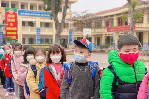 Hà Nội: Học sinh tiểu học, lớp 6 ngoại thành chuyển sang học trực tuyến từ 28/2