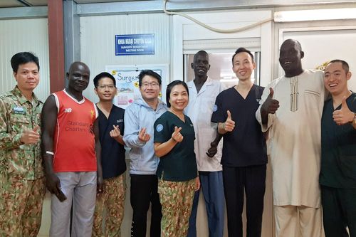 4 ca mổ liên tiếp của bác sĩ 'mũ nồi xanh' Việt Nam ở Nam Sudan