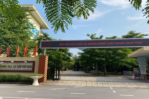 Phòng GD&ĐT lên tiếng việc trường trừ điểm thi đua giáo viên là F0