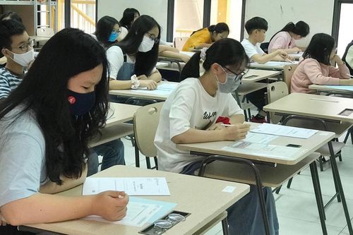 Hà Nội: Học sinh từ lớp 1 đến lớp 6 các huyện ngoại thành chuyển sang học trực tuyến