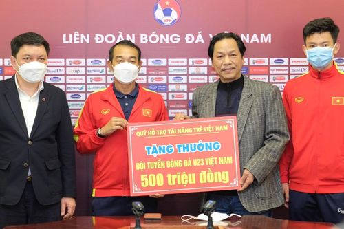 HLV Đinh Thế Nam hé lộ tương lai sau chức vô địch U23 Đông Nam Á