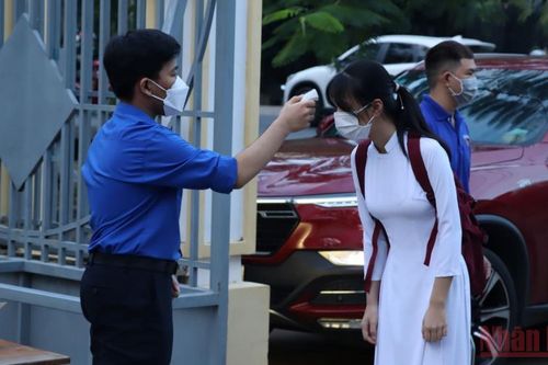 Đồng Nai, Cà Mau tăng cường phòng, chống dịch trong trường học