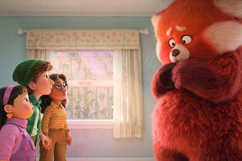 Disney dừng phát hành phim tại Nga