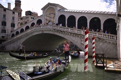 EC hỗ trợ Italy phục hồi kinh tế