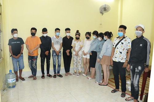 Tạm giữ 12 đối tượng trong vụ dùng súng giải quyết mâu thuẫn ở Đồng Nai