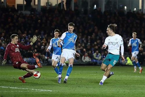 Foden lập cú đúp kiến tạo, Man City đi tiếp ở cúp FA