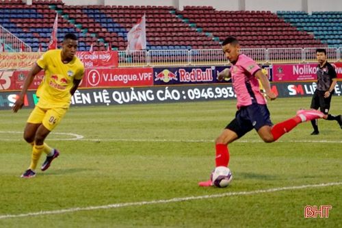 Hồng Lĩnh Hà Tĩnh có điểm số đầu tiên sau lượt 2 V.League 2022