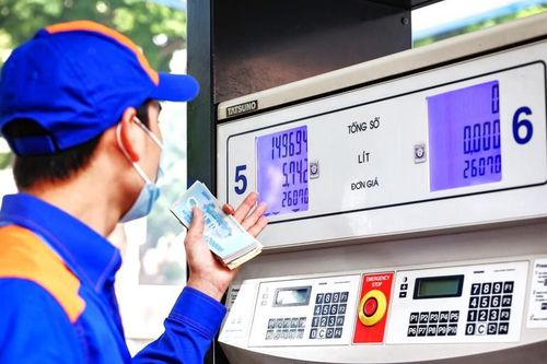 Đề xuất giảm thuế bảo vệ môi trường với xăng còn 3.000 đồng/lít