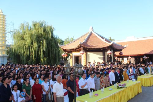 Trung ương GHPGVN thăm hỏi chư Tăng và Phật tử tại Ukraine