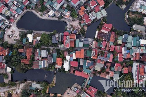 Hình ảnh 2 hồ ở Hà Nội nhìn từ trên cao, sắp bị lấp mà 'đau đớn lòng'