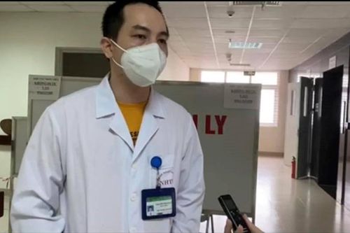 Bác sĩ nói gì về việc xông cho trẻ mắc COVID-19?