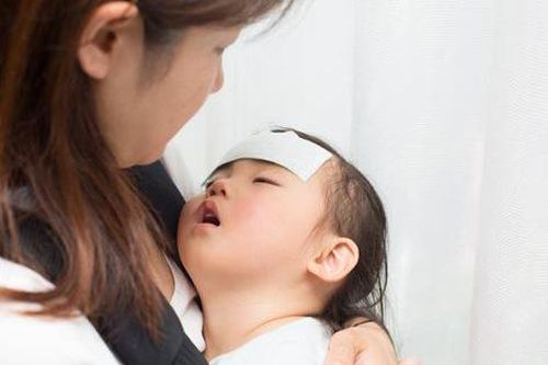 Bệnh viện Nhi Trung ương hướng dẫn chăm sóc trẻ mắc COVID-19 tại nhà
