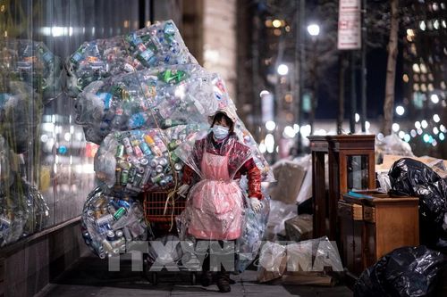 Nhiều bất cập trong hoạt động xuất khẩu rác thải nhựa của Canada