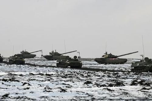 Sân bay bí mật trở thành trung tâm vận chuyển vũ khí quốc tế cho Ukraine