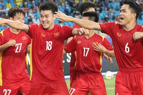 Phóng viên Trung Quốc nói gì về tin đồn đội nhà cố tình né U23 Việt Nam tại Dubai Cup?