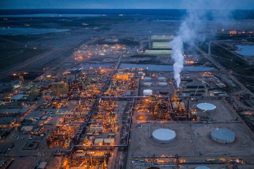 Canada có thể giúp Mỹ bù đắp 1/3 lượng dầu nhập khẩu từ Nga