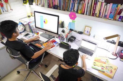 Hà Nội: Học sinh một số khối lớp thuộc 30 quận, huyện, thị xã lại chuyển học trực tuyến