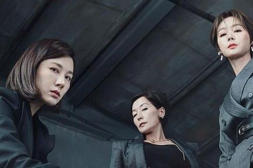 Kim Ha Neul cực ấn tượng trong 'Kill Heel': Khi chuyện tình Hoàng tử Lọ Lem chỉ là cổ tích