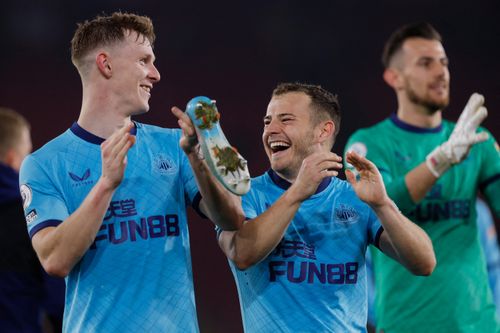 Newcastle nối dài mạch bất bại tại Premier League