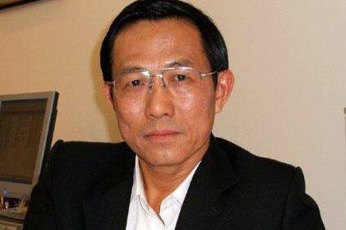 Cựu Thứ trưởng Bộ Y tế Cao Minh Quang bị bắt giam