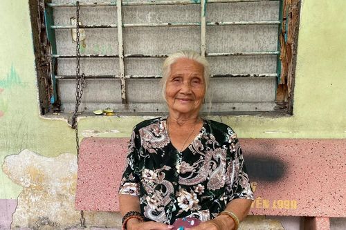 Nghệ sĩ Hồng Sáp: Một đời đam mê nghệ thuật và tuối xế chiều vất vả