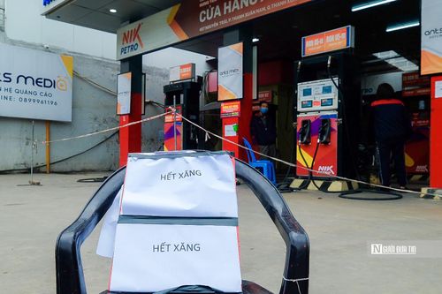 Kiểm tra hàng loạt cây xăng thông báo hết hàng ở Hà Nội