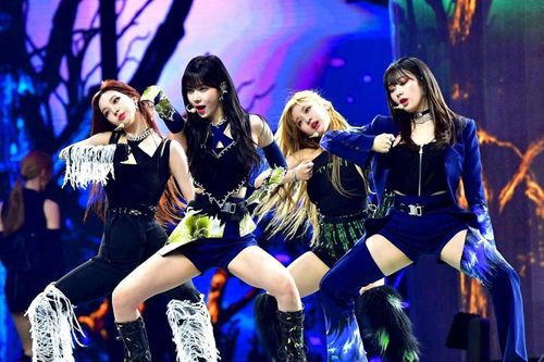 Netizen khó hiểu ca khúc của aespa chưa từng nhận cúp No.1 show âm nhạc nhưng lại giành được giải Daesang