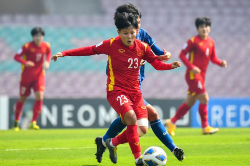 Vinh dự của Bích Thùy