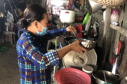 Tằn tiện trong bão giá